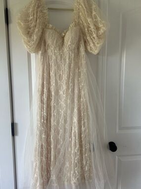 Romantic Puff-Sleeve Midi Dress in Cream